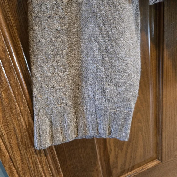 Wild Fable, Women's, Size XL, Cropped Sweater, Perfect Shape. Never Worn - Picture 8 of 10